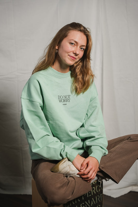 SWEATSHIRT | Do Not Worry – oversized | HKF.